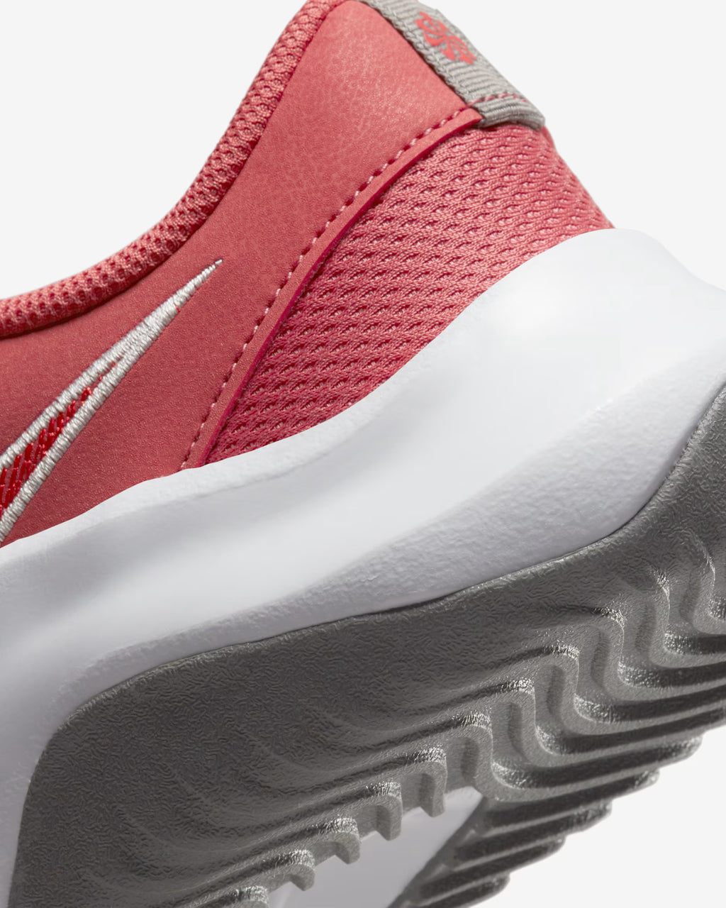 Nike Men's Legend Essential 3