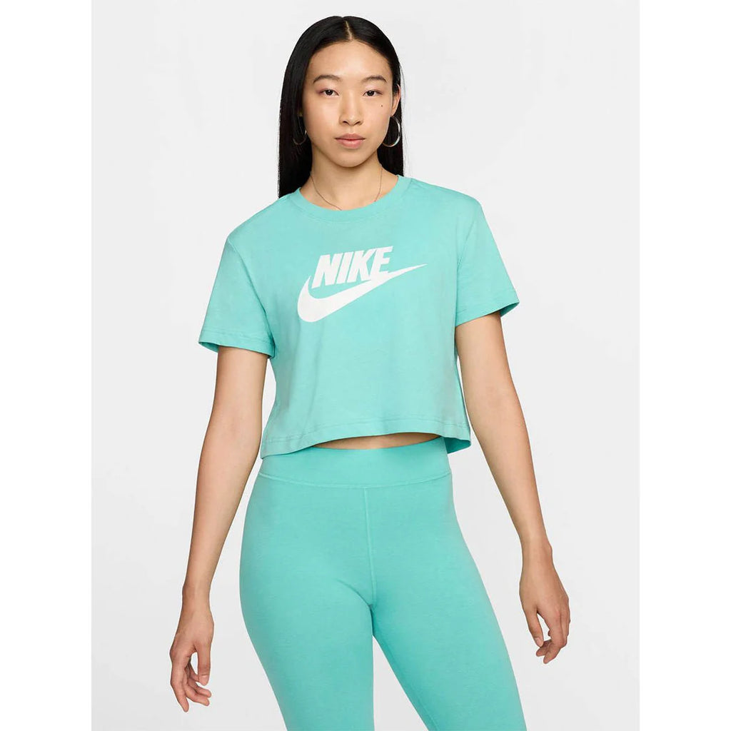 Nike Sportswear Club Crop Tee Futura