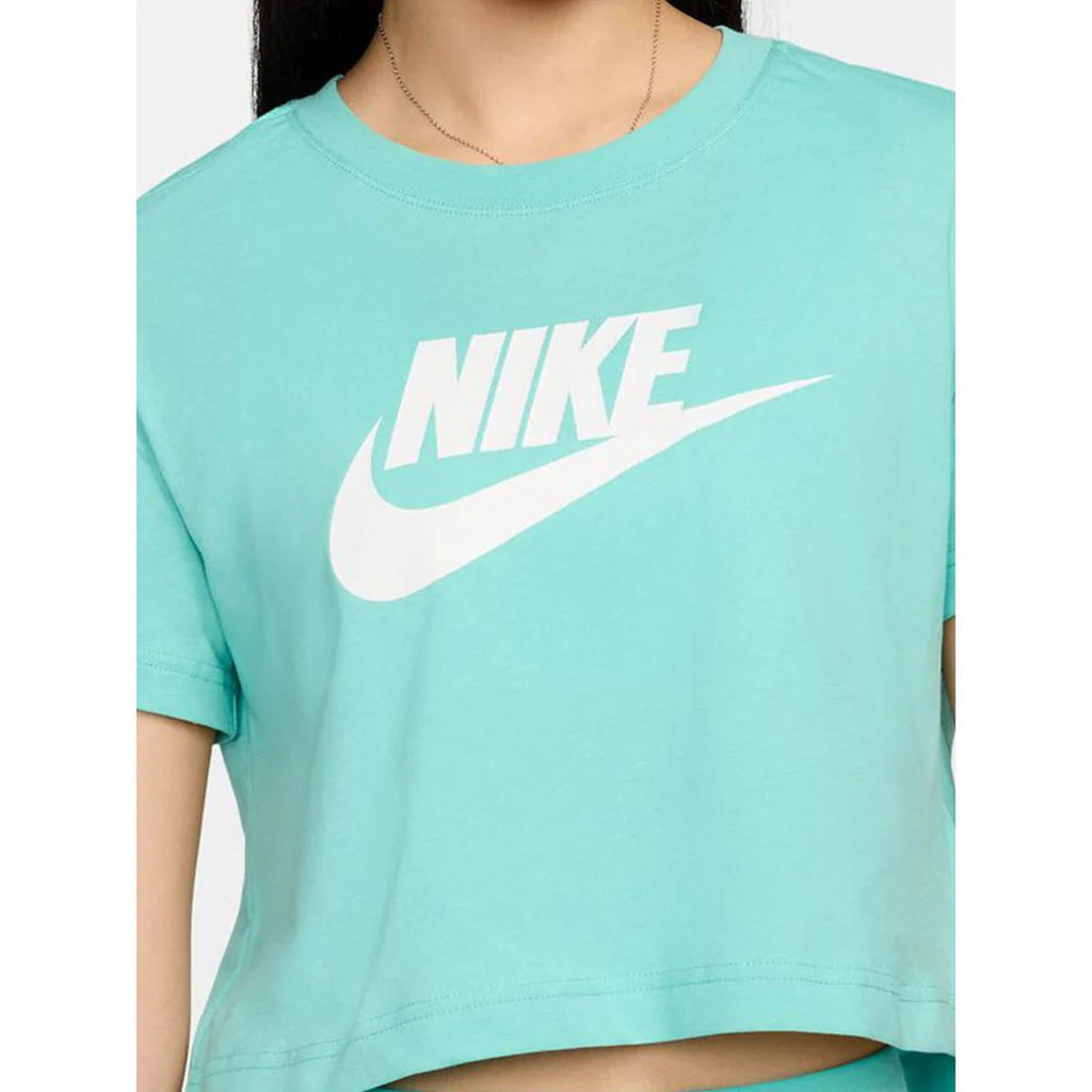 Nike Sportswear Club Crop Tee Futura