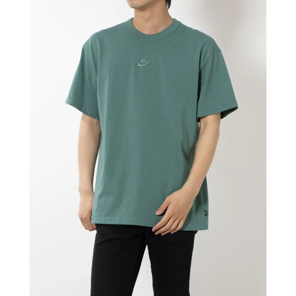 Nike Sportswear Premium Essential Sustainable T-shirt