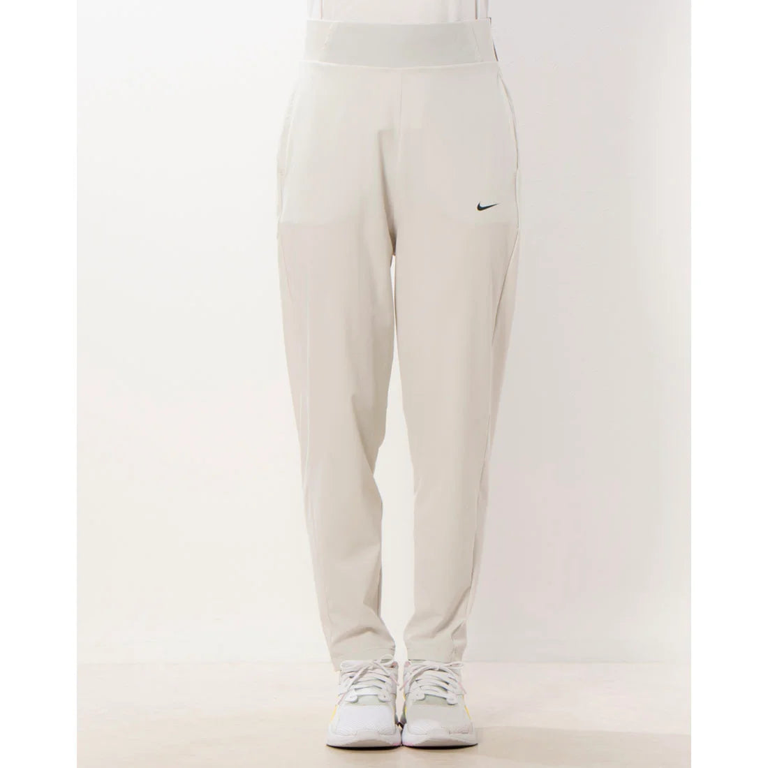Nike Dri-FIT Bliss Mid-rise Vctry Pants
