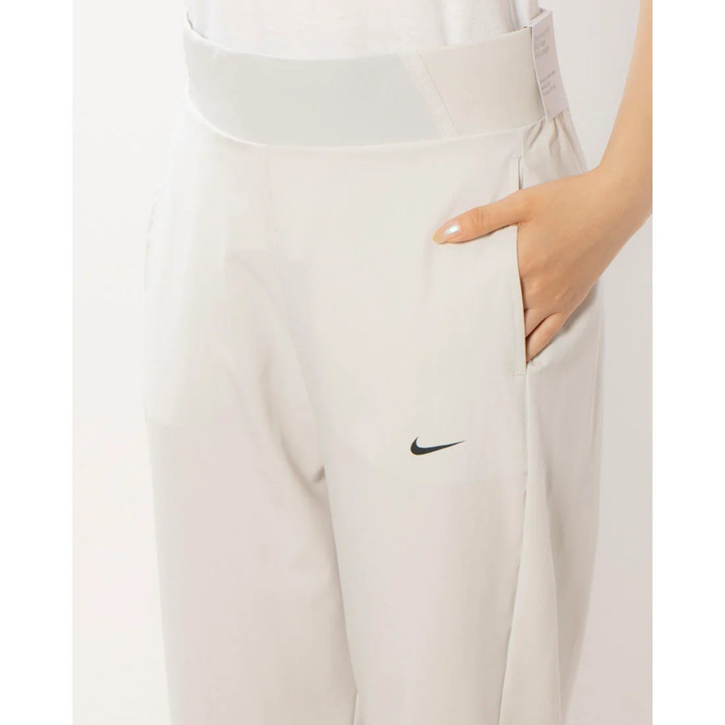 Nike Dri-FIT Bliss Mid-rise Vctry Pants