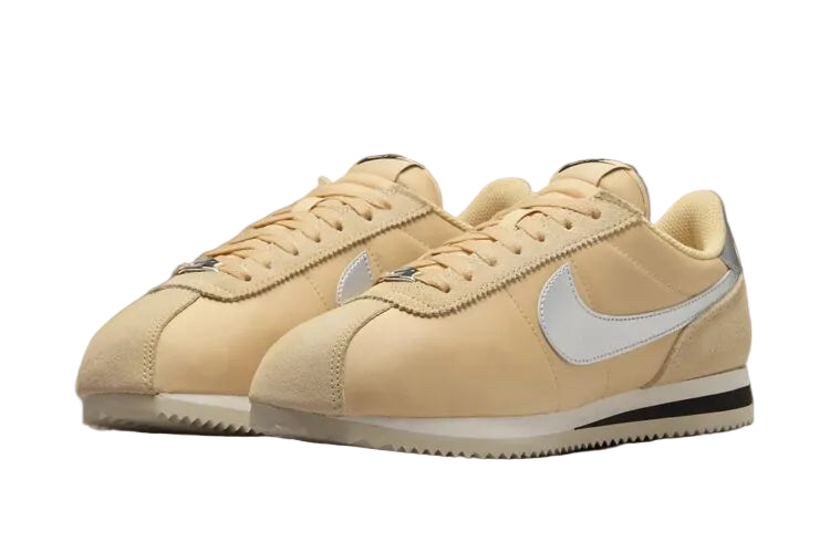Nike Cortez