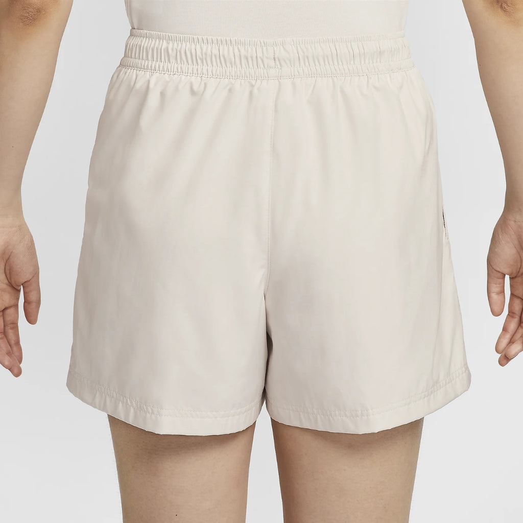 Nike Sportswear Mid-rise Essential Woven Shorts