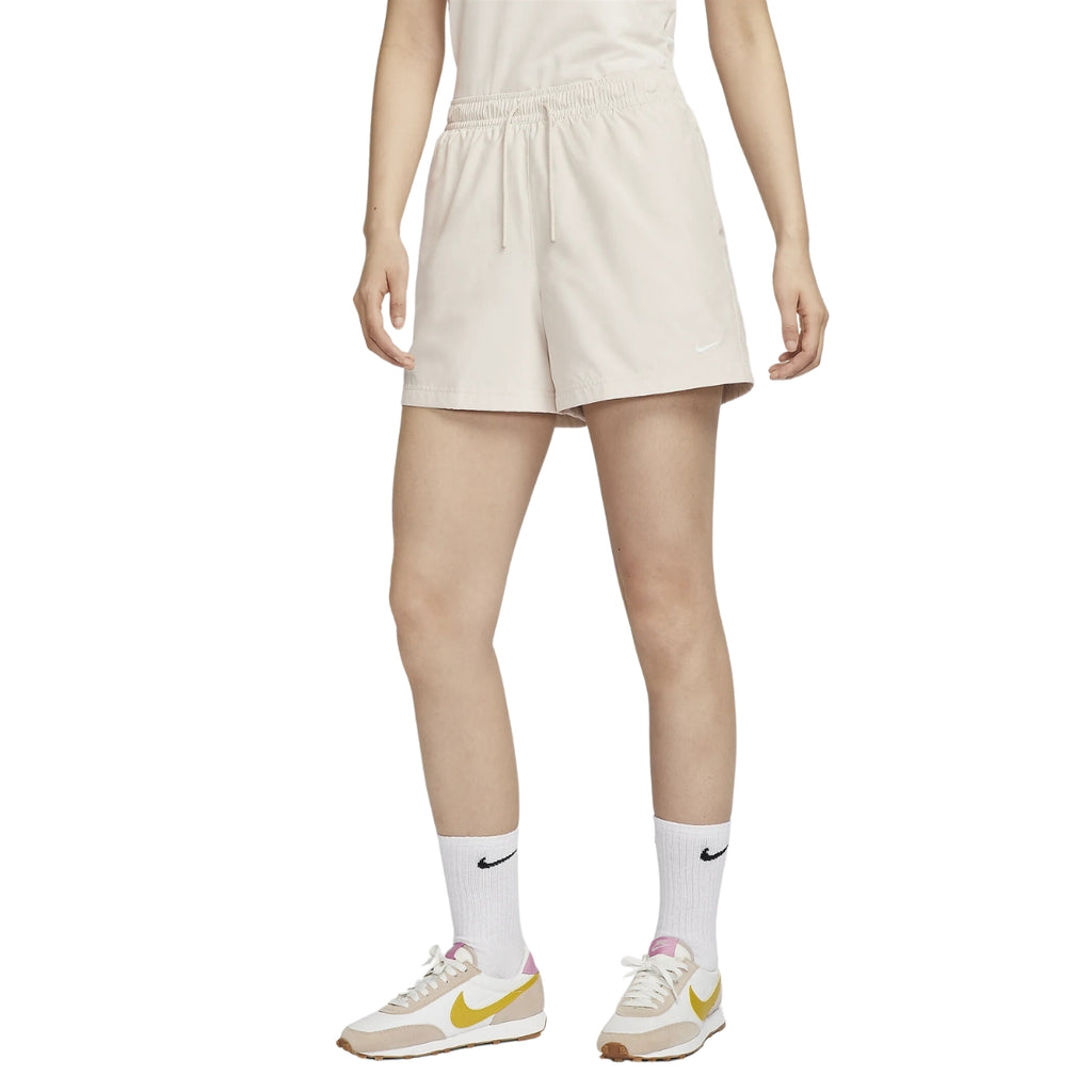 Nike Sportswear Mid-rise Essential Woven Shorts
