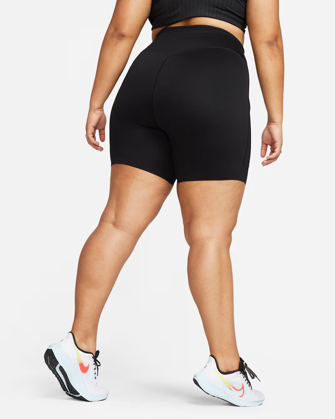 Nike Dri-FIT Go High-Rise 8-Inch Short Plus