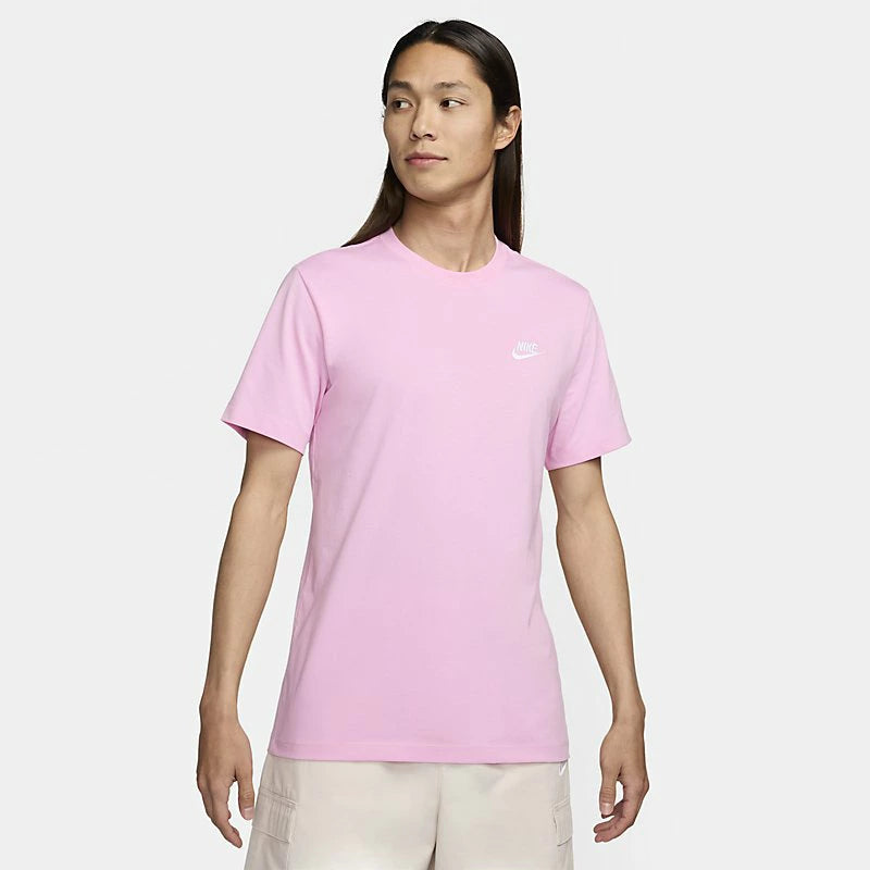Nike Sportswear Club T-shirt