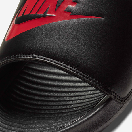 Nike Victori One Slide