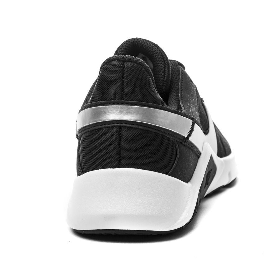 Nike Legend Essential 2
