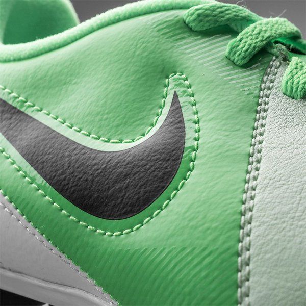 Nike Junior CTR360 Enganche III Firm Ground Soccer Cleat