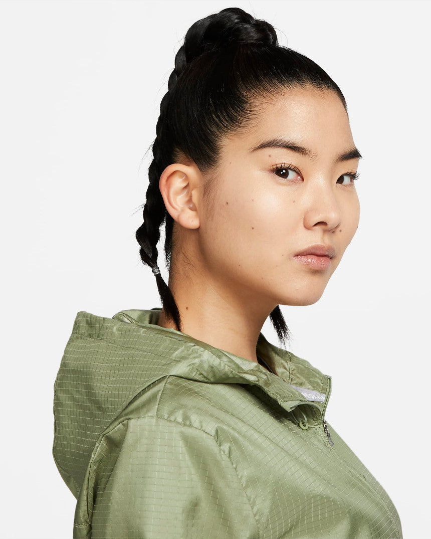 Nike Essential Jacket