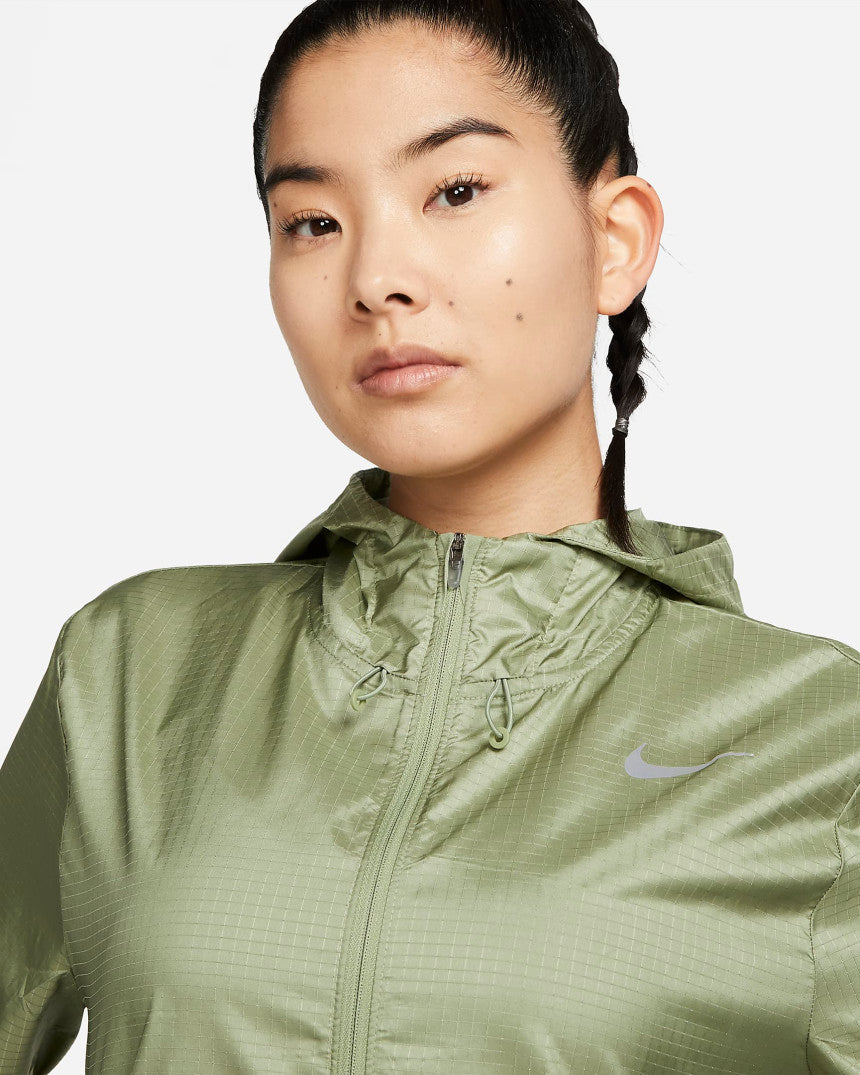 Nike Essential Jacket
