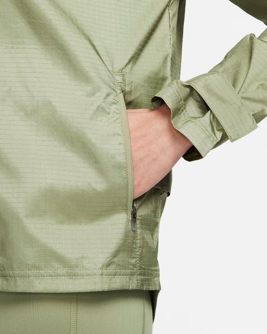 Nike Essential Jacket