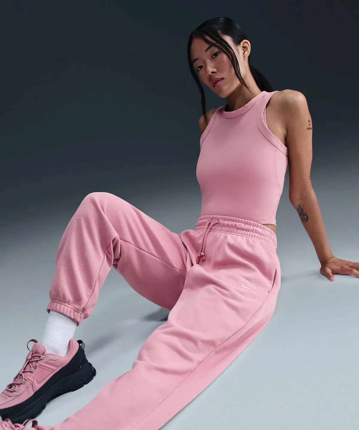 Nike Phoenix Fleece High-Rise Oversized French Terry Pants