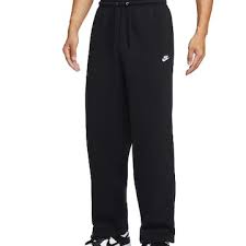 Nike Legend Spots Tight