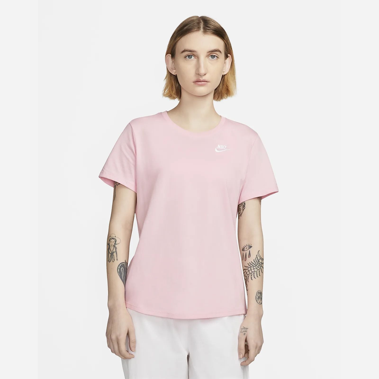 Nike Women's Sportswear Club T-Shirt