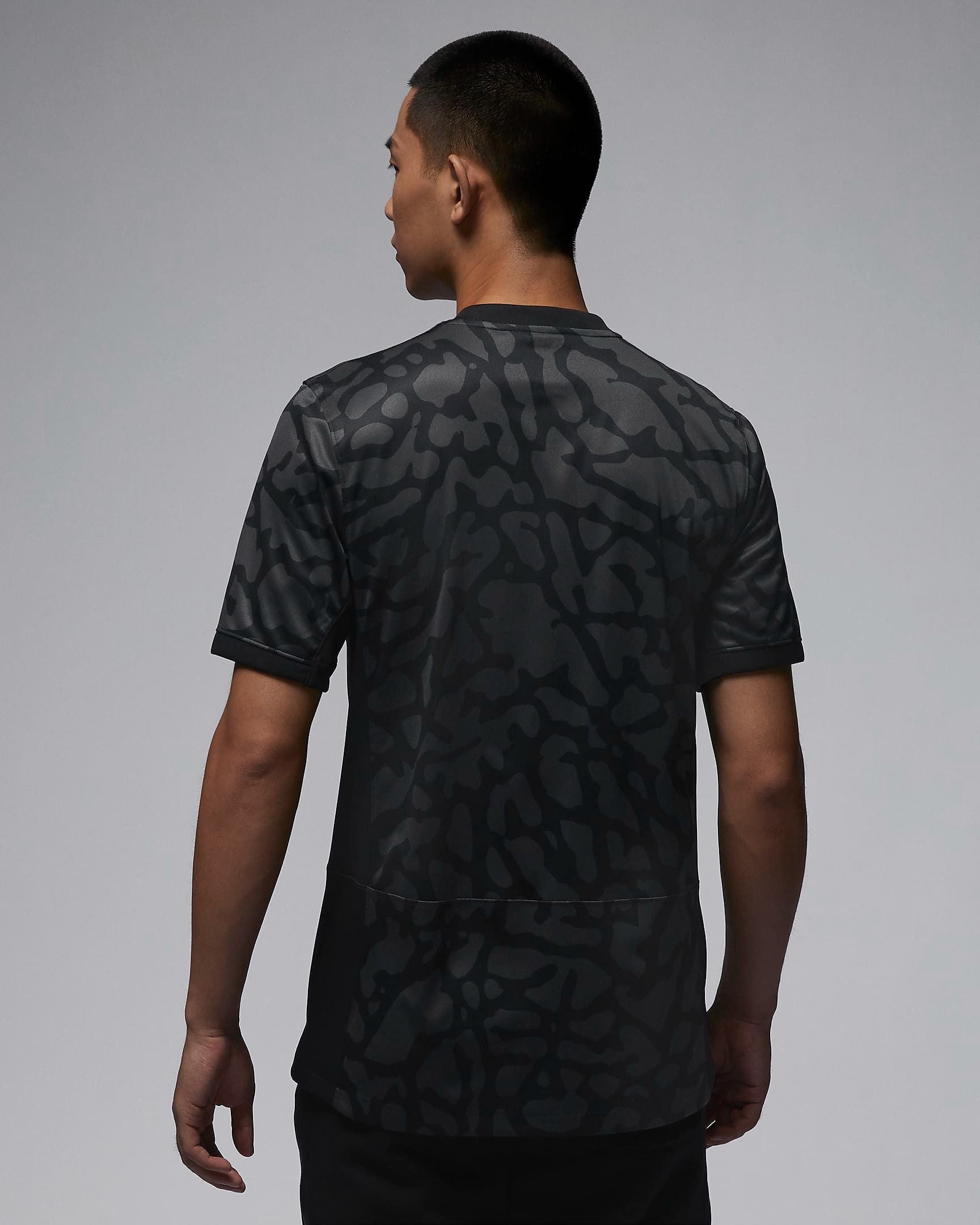 Nike Paris Saint-Germain Men's Third Kit Dri-FIT Stadium Short-Sleeve Jersey