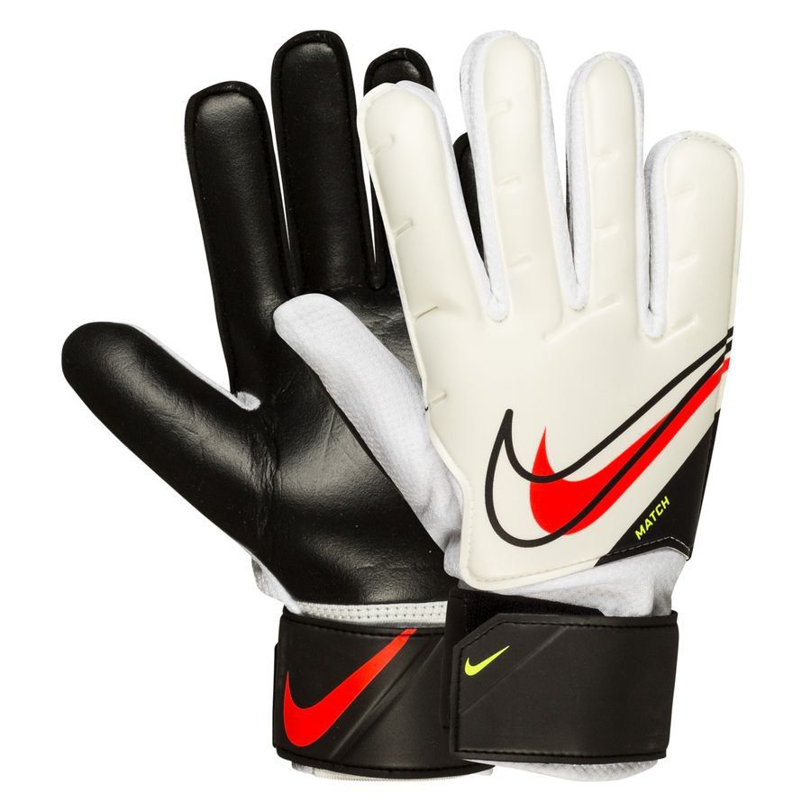 Nike Goalkeeper Match Football Gloves