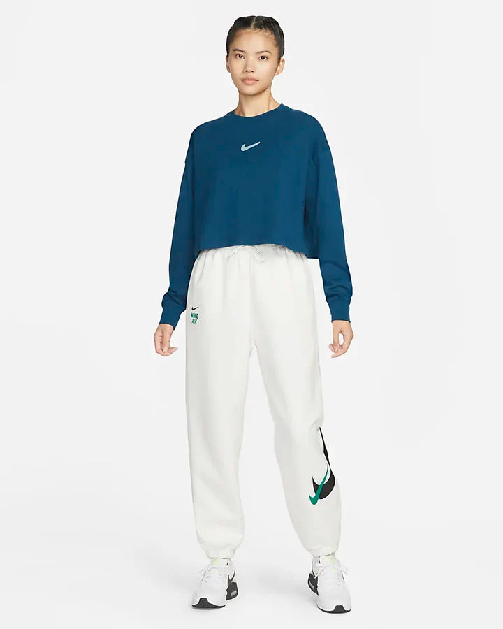 Nike Women's Sportswear Swoosh Graphic Long-Sleeve T-Shirt