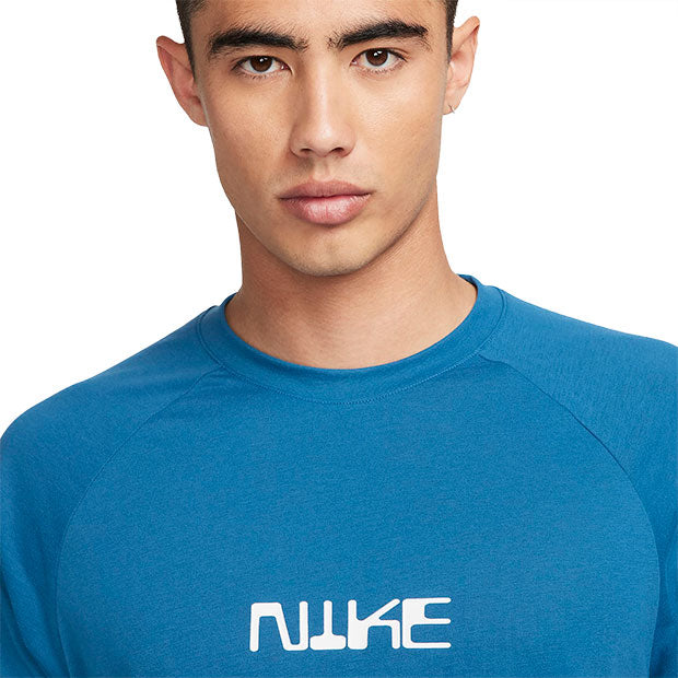 Nike Dri-FIT FC Short-sleeve Top