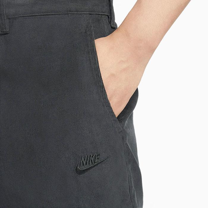 Nike Sportswear Club Chino Corduroy Pants