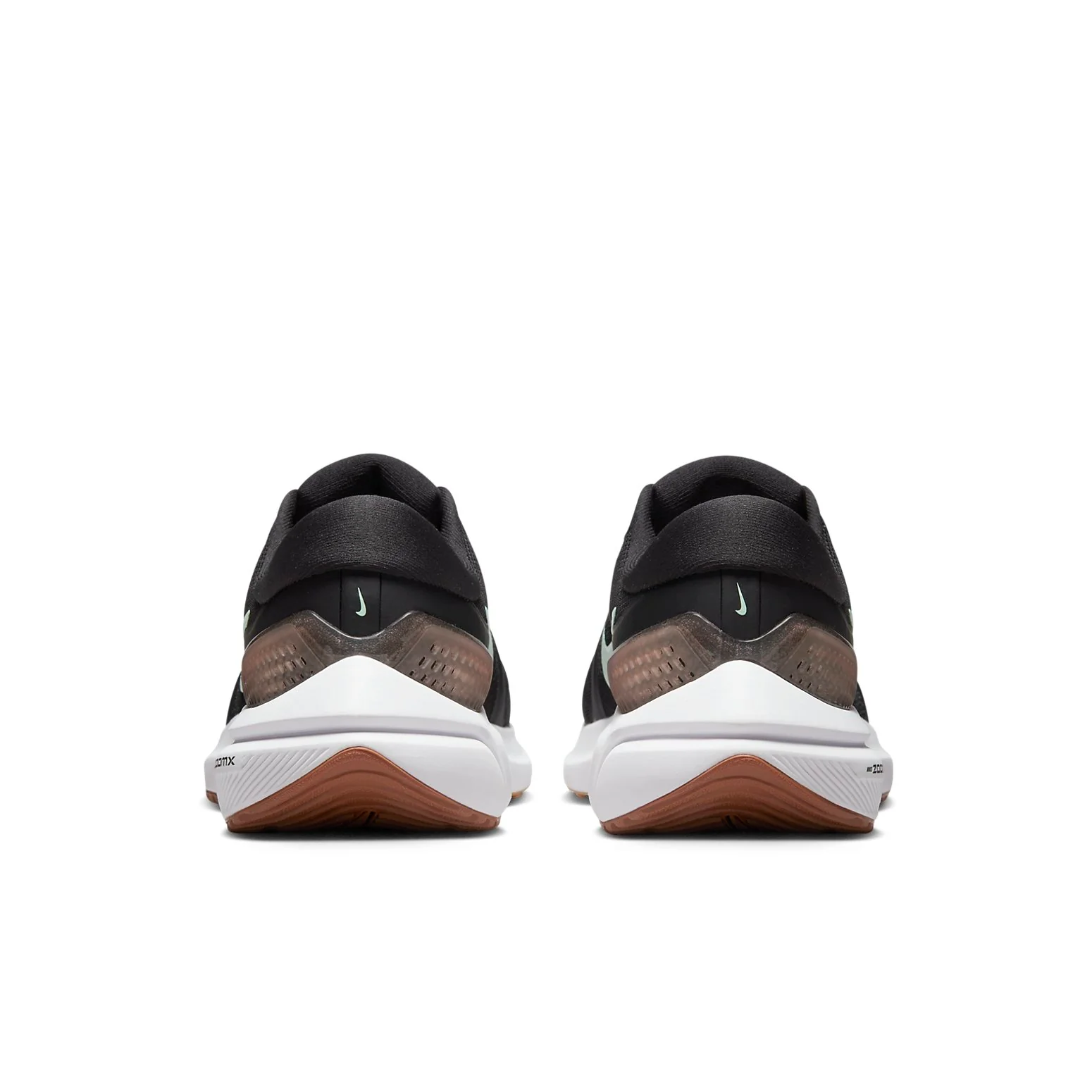 Nike Air Zoom Vomero 16