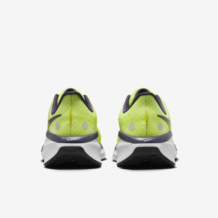 Nike Vomero 17