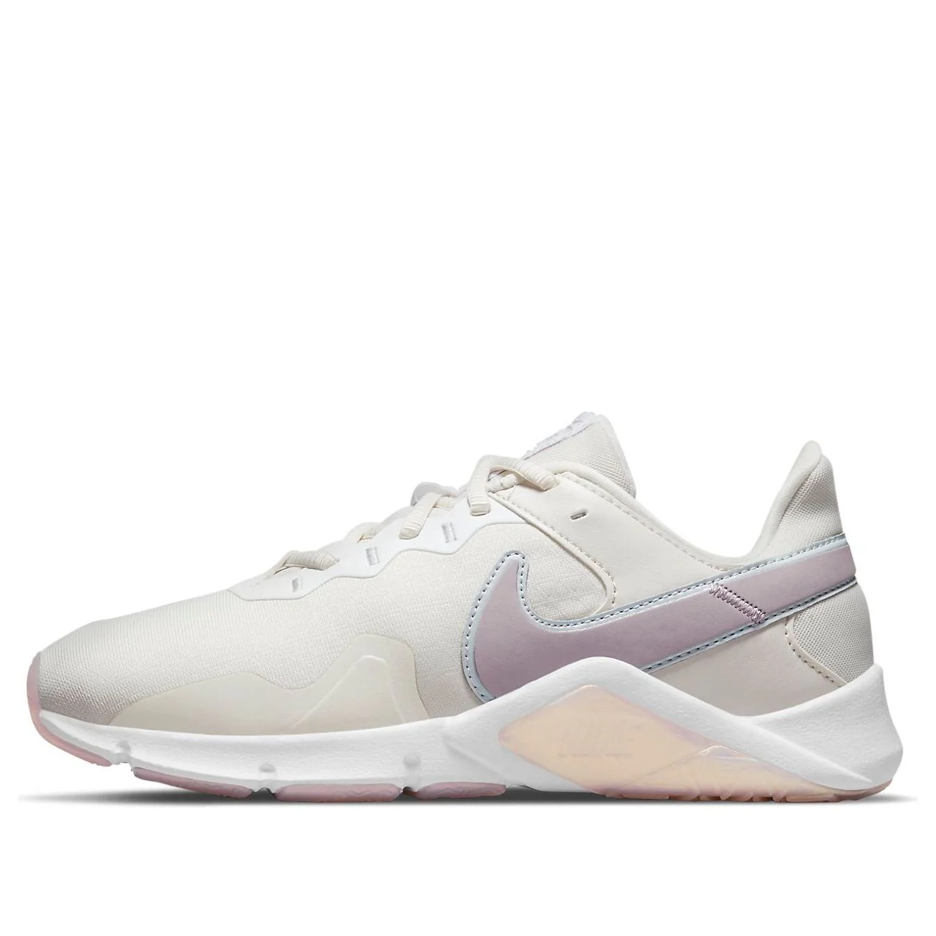 Nike Legend Essential 2 Premium