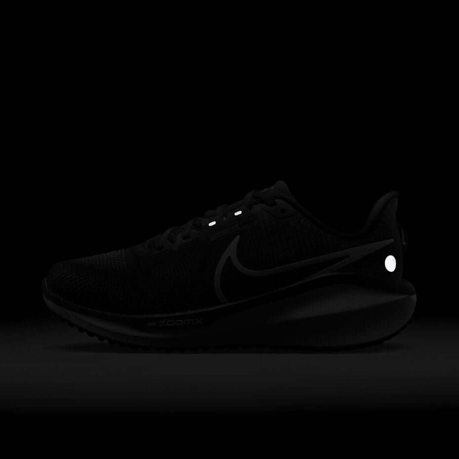 Nike Vomero 17