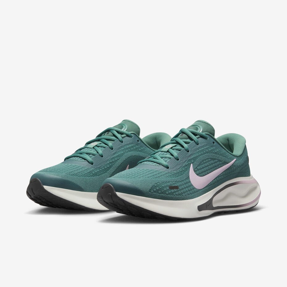 Nike Journey Run