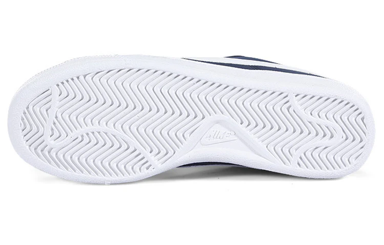 Nike Court Royale (GS) Shoe