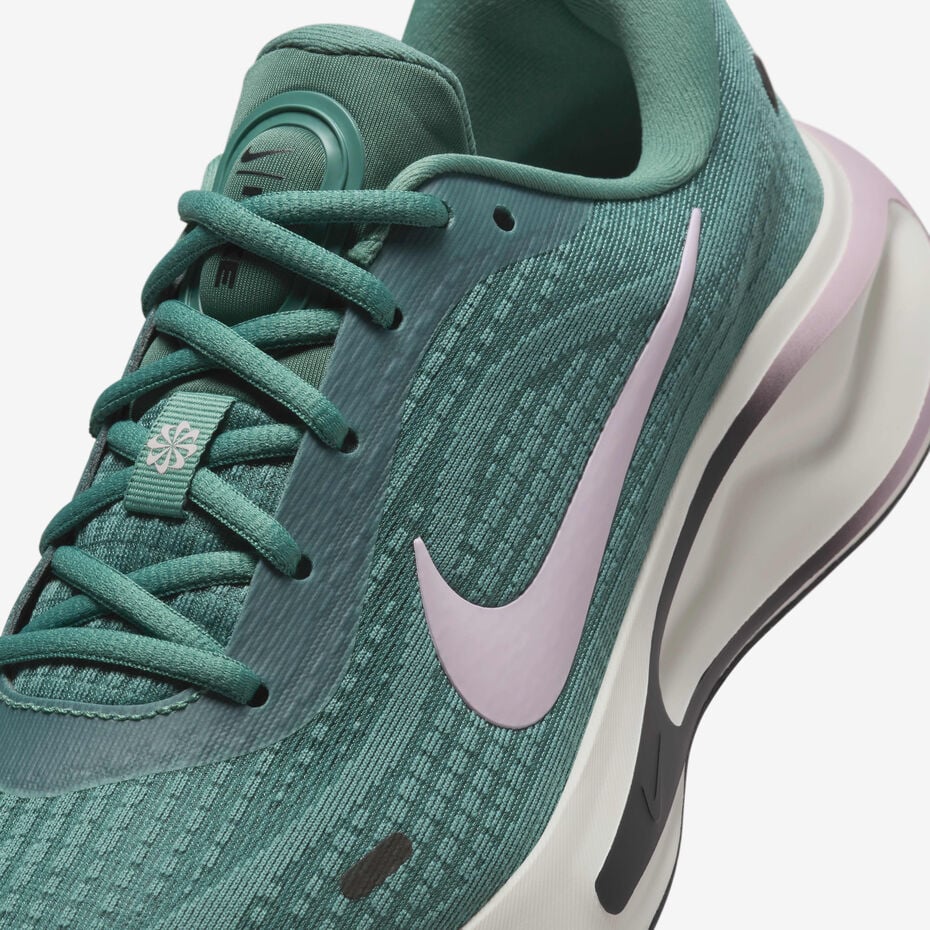 Nike Journey Run