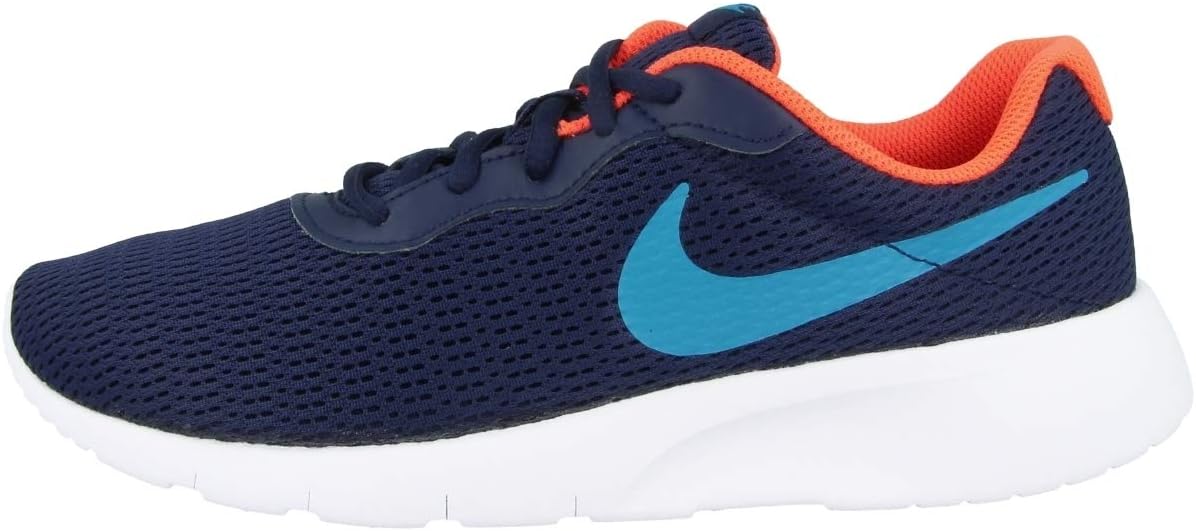 Nike Tanjun Grade School Shoe
