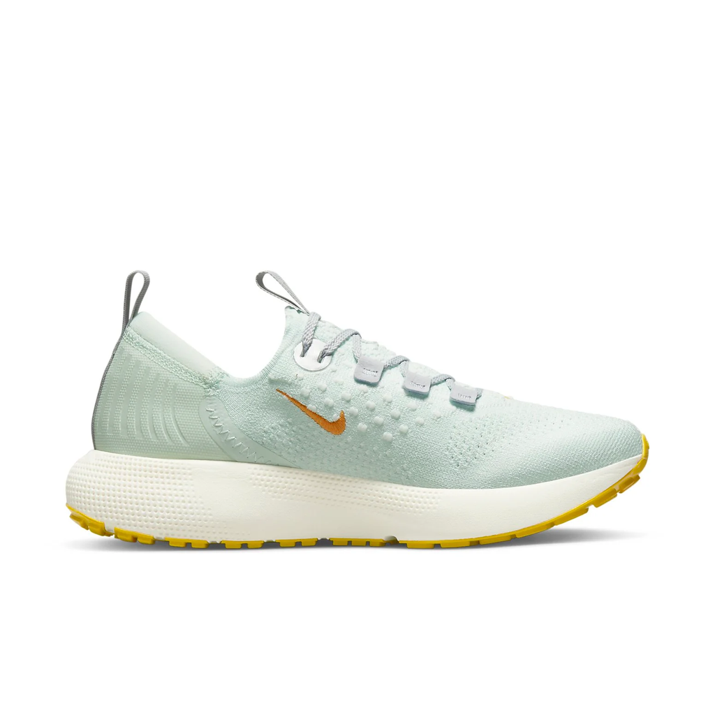 Nike React Escape Run Flyknit