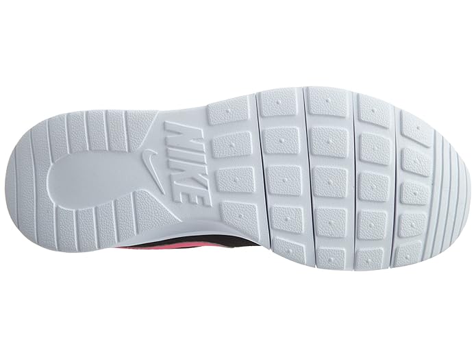 Nike Tanjun Grade School Shoe