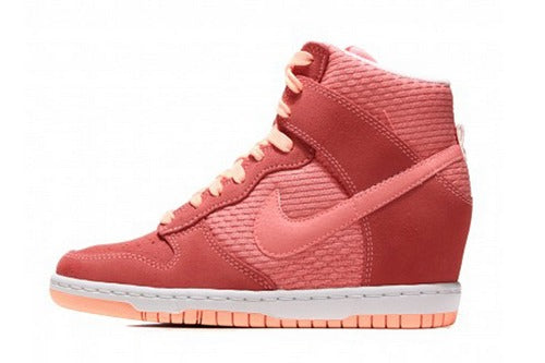 Nike Dunk Sky Hi Essential