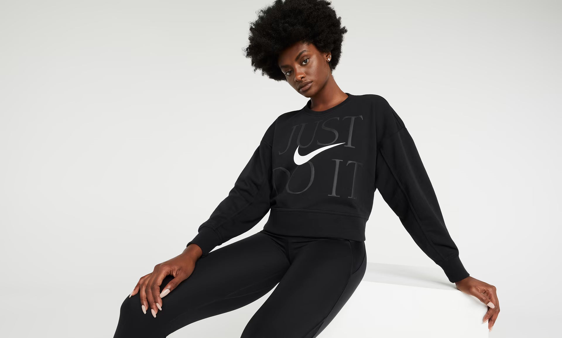 Nike Women's Dri-FIT Get Fit Graphic Pullover