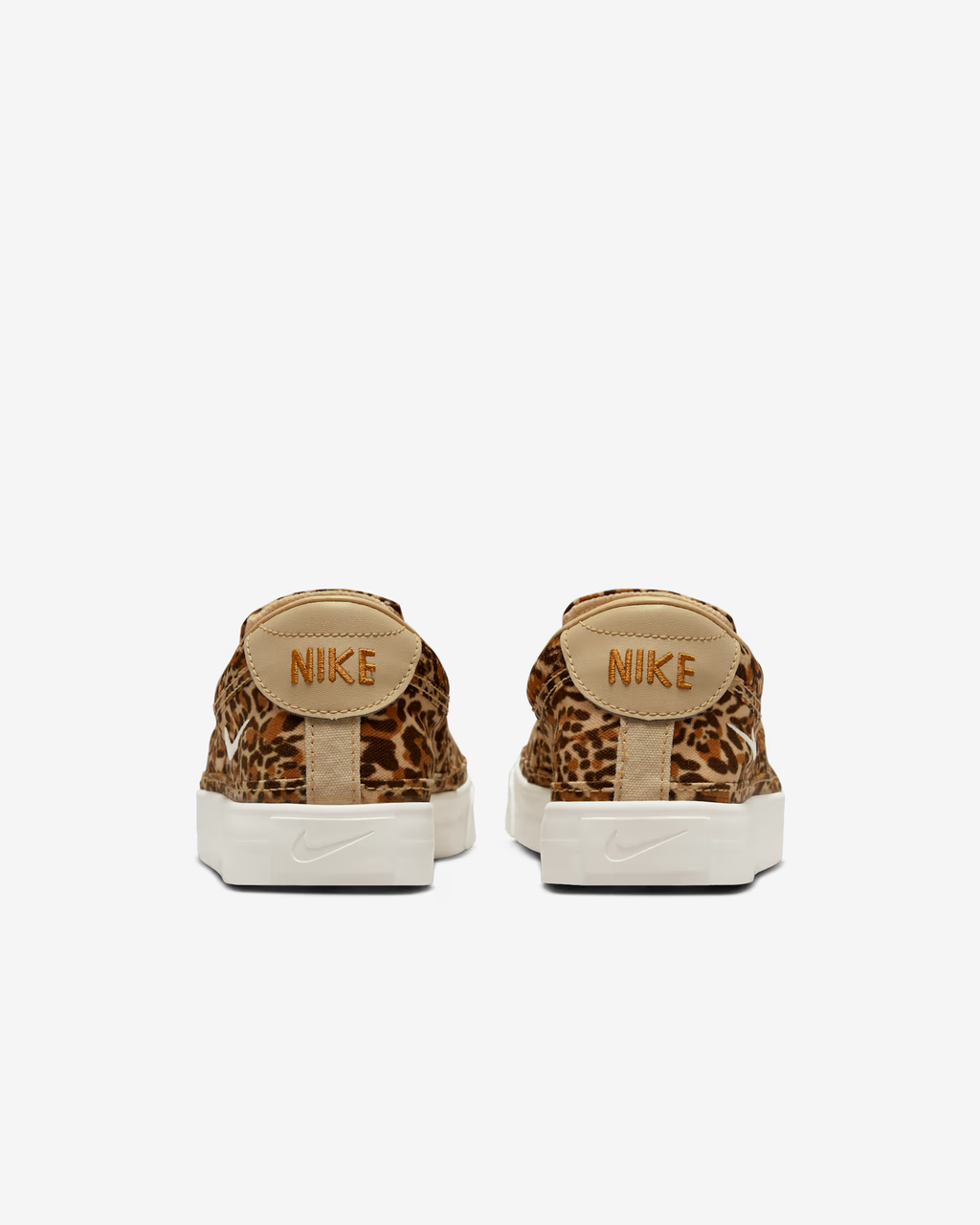 Nike Court Legacy Slip-On Platform