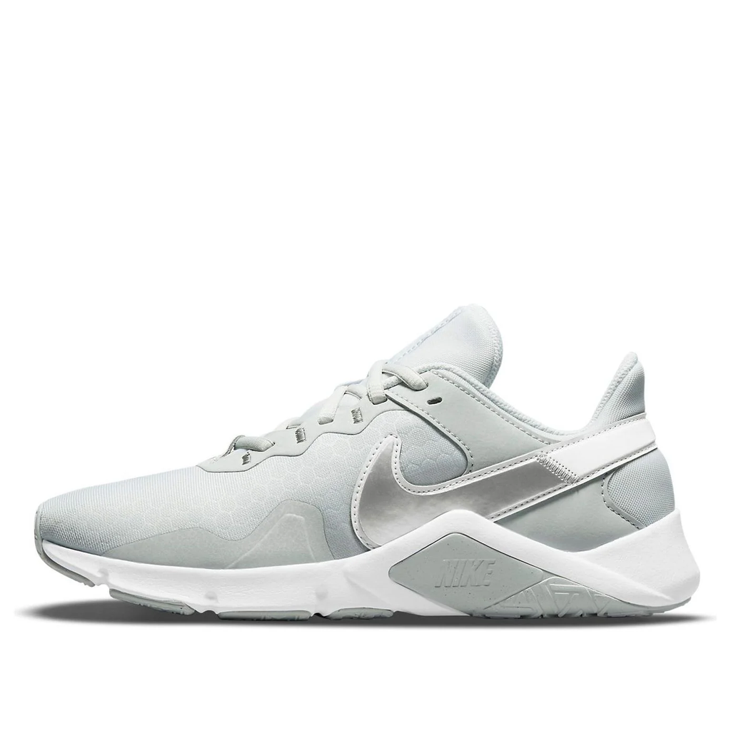 Nike Legend Essential 2