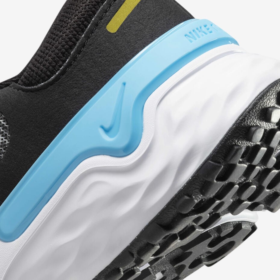 Nike Renew Run 4