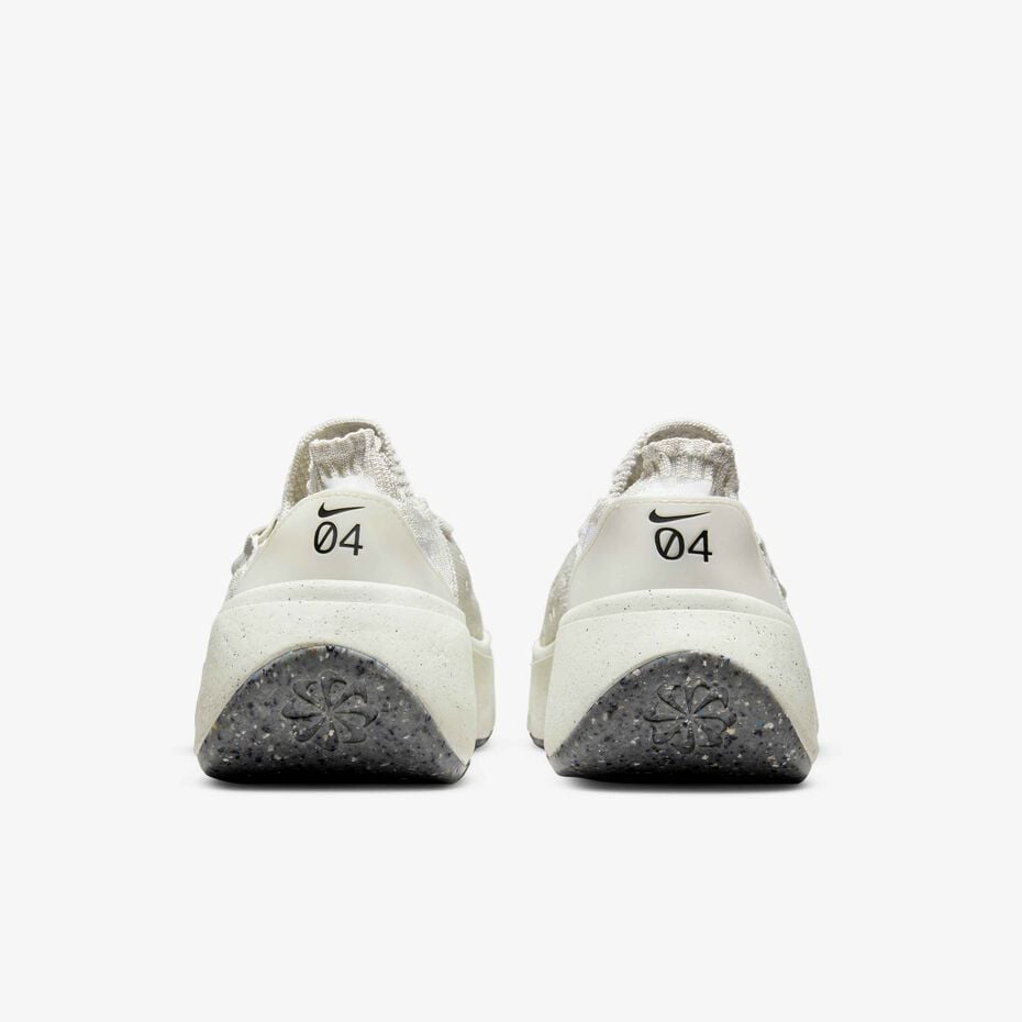 Nike Space Hippie 04