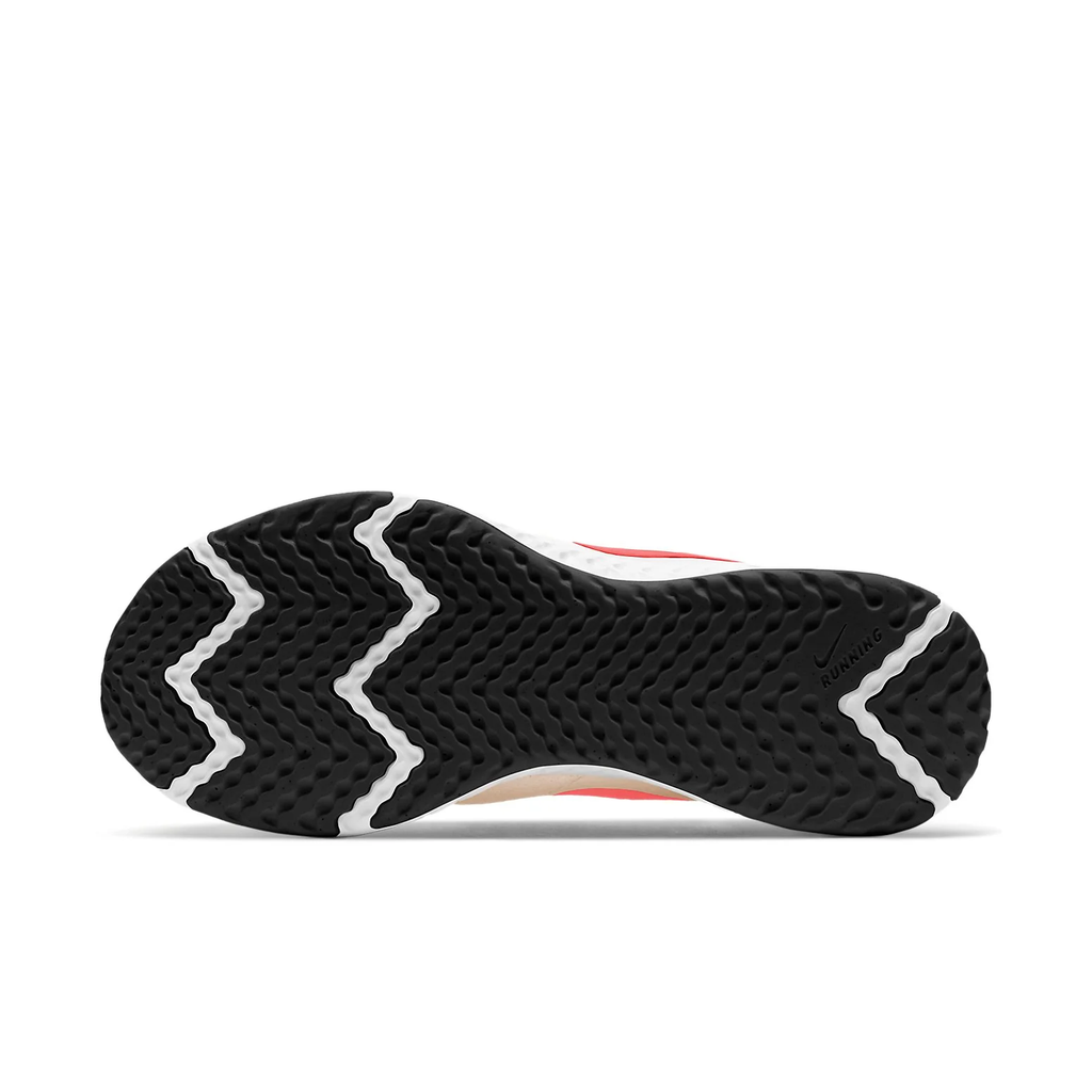 Nike Revolution 5