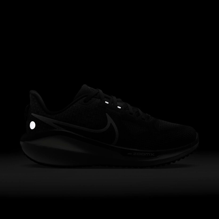 Nike Vomero 17