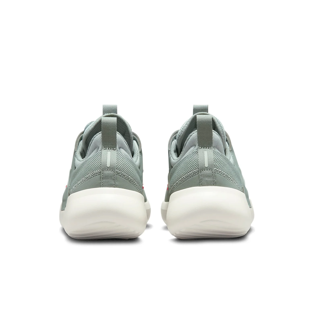 Nike E-Series AD