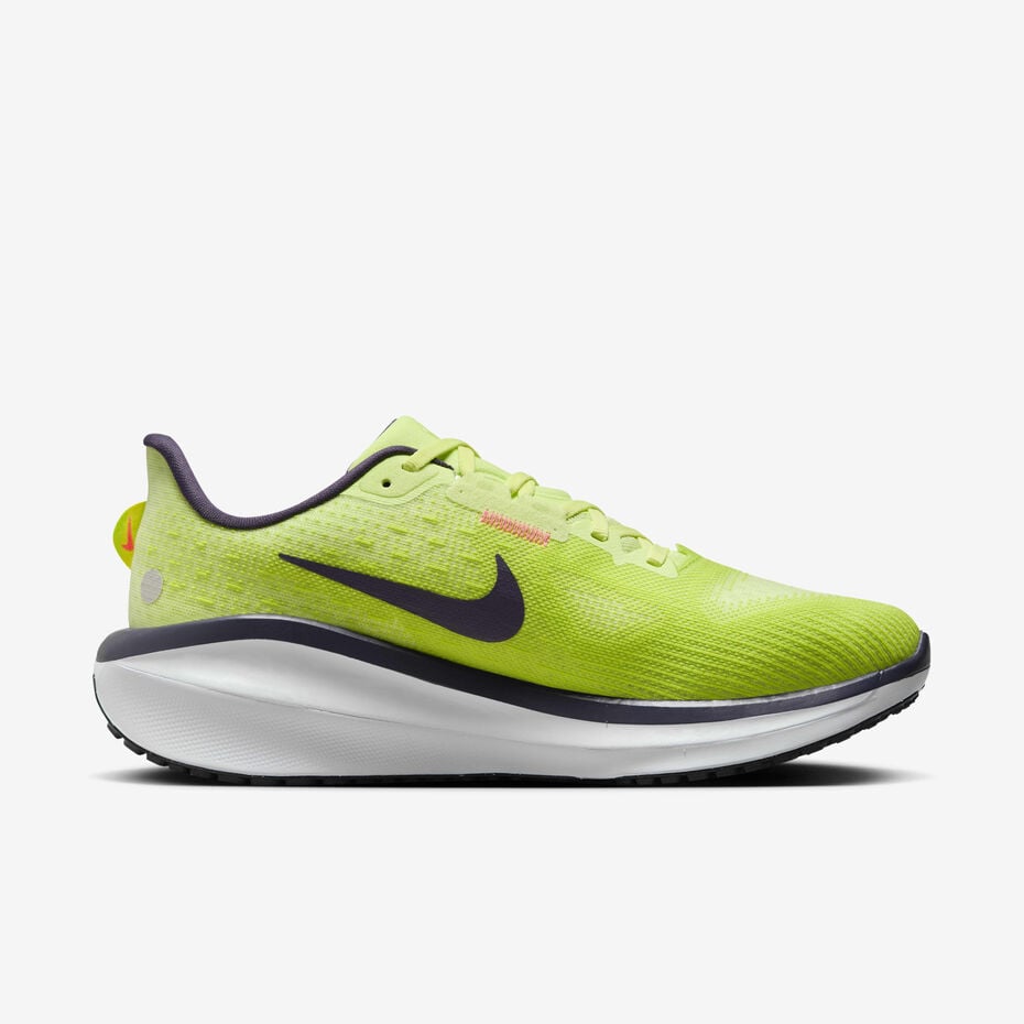 Nike Vomero 17