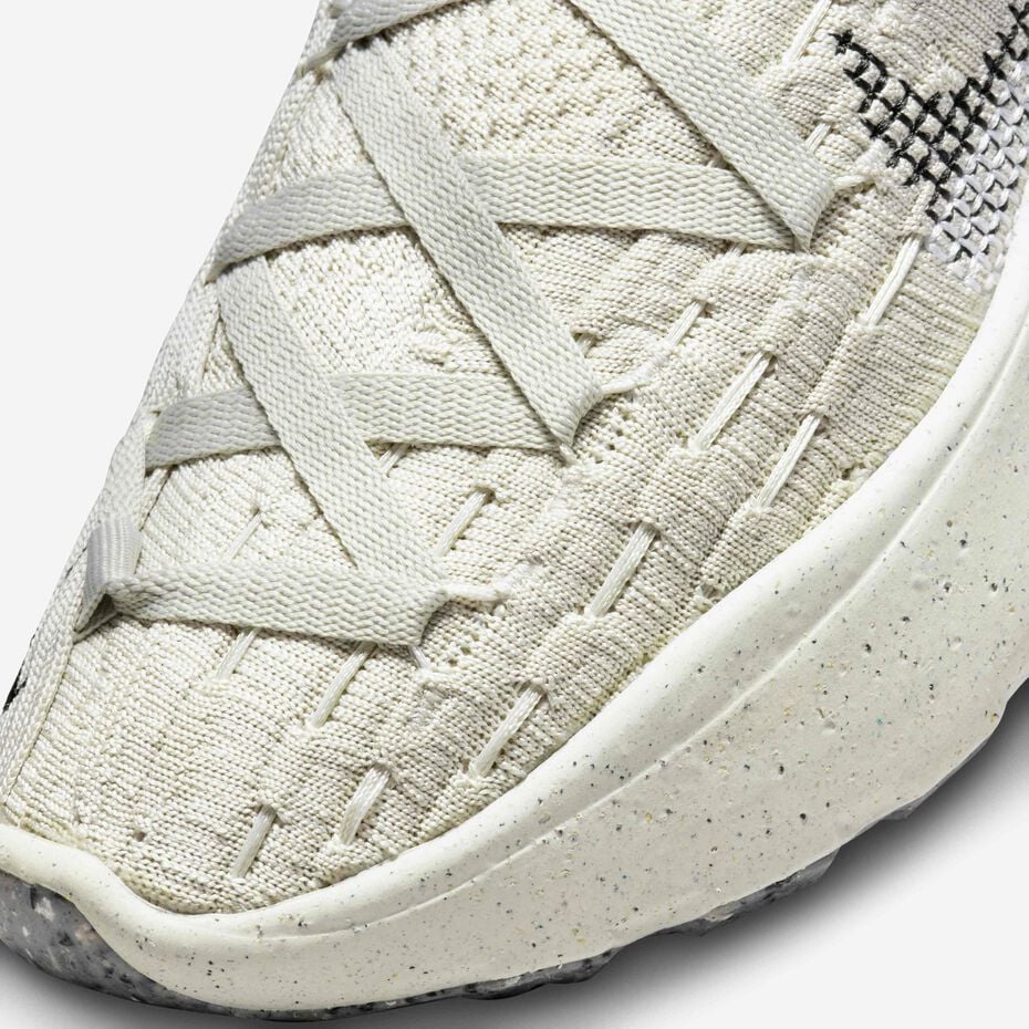 Nike Space Hippie 04