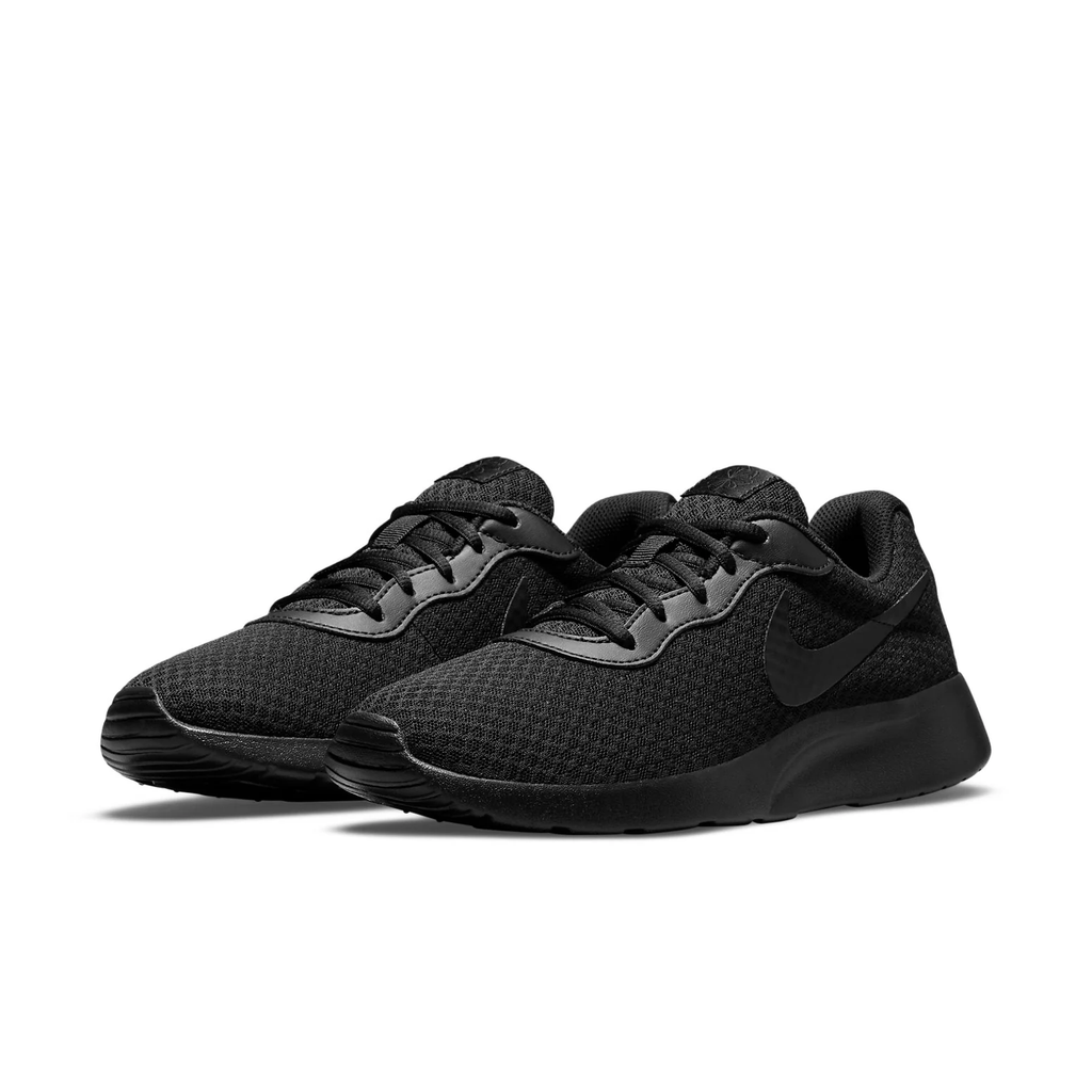 Nike Tanjun