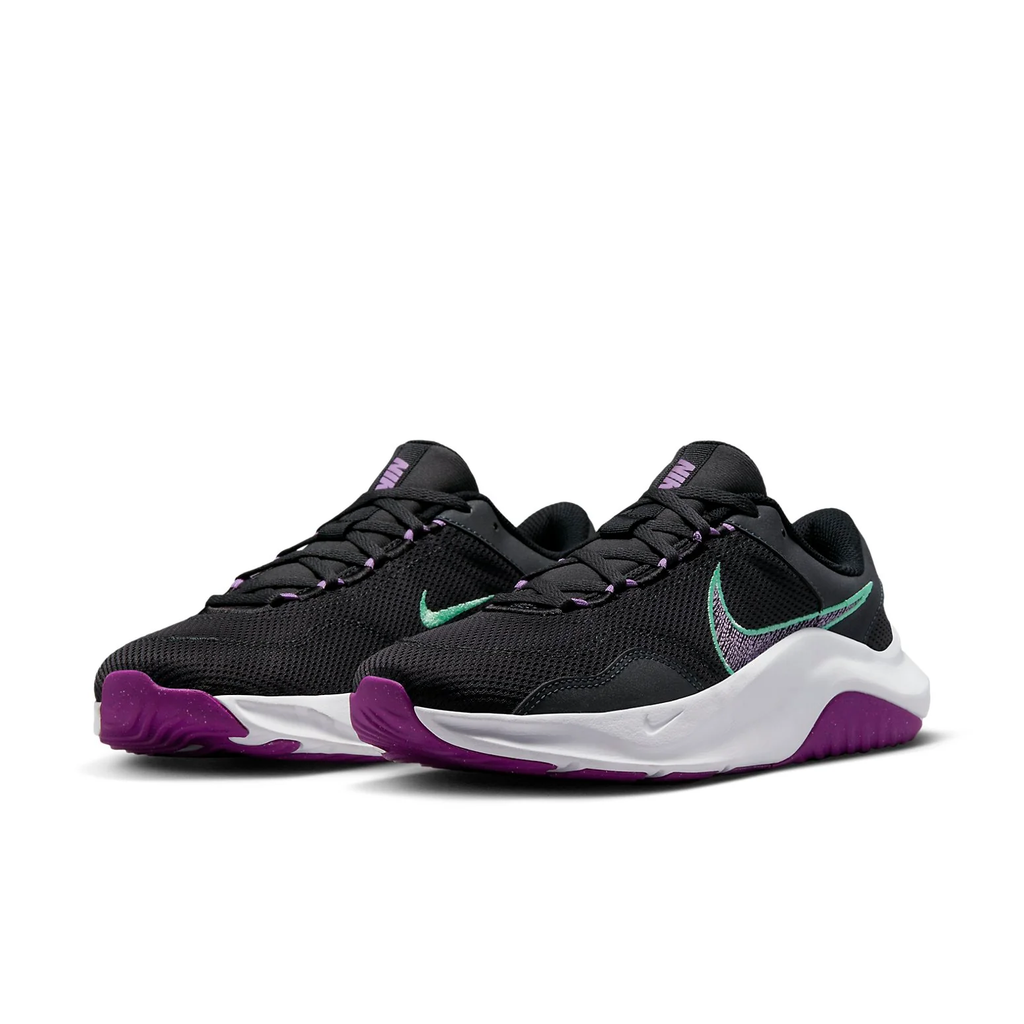 Nike Legend Essential 3 Next Nature Workout