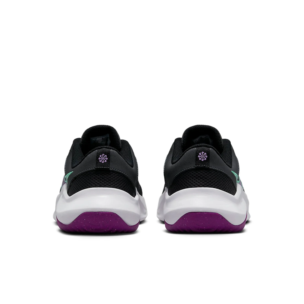 Nike Legend Essential 3 Next Nature Workout