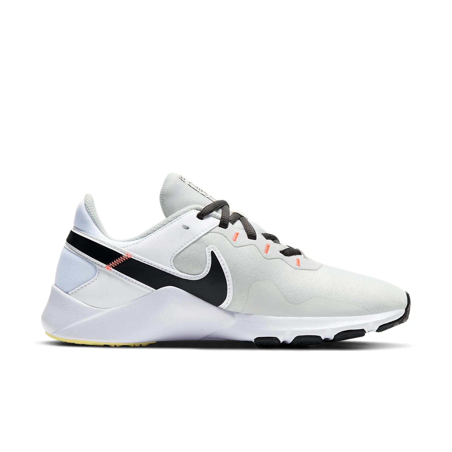 Nike Legend Essential 2